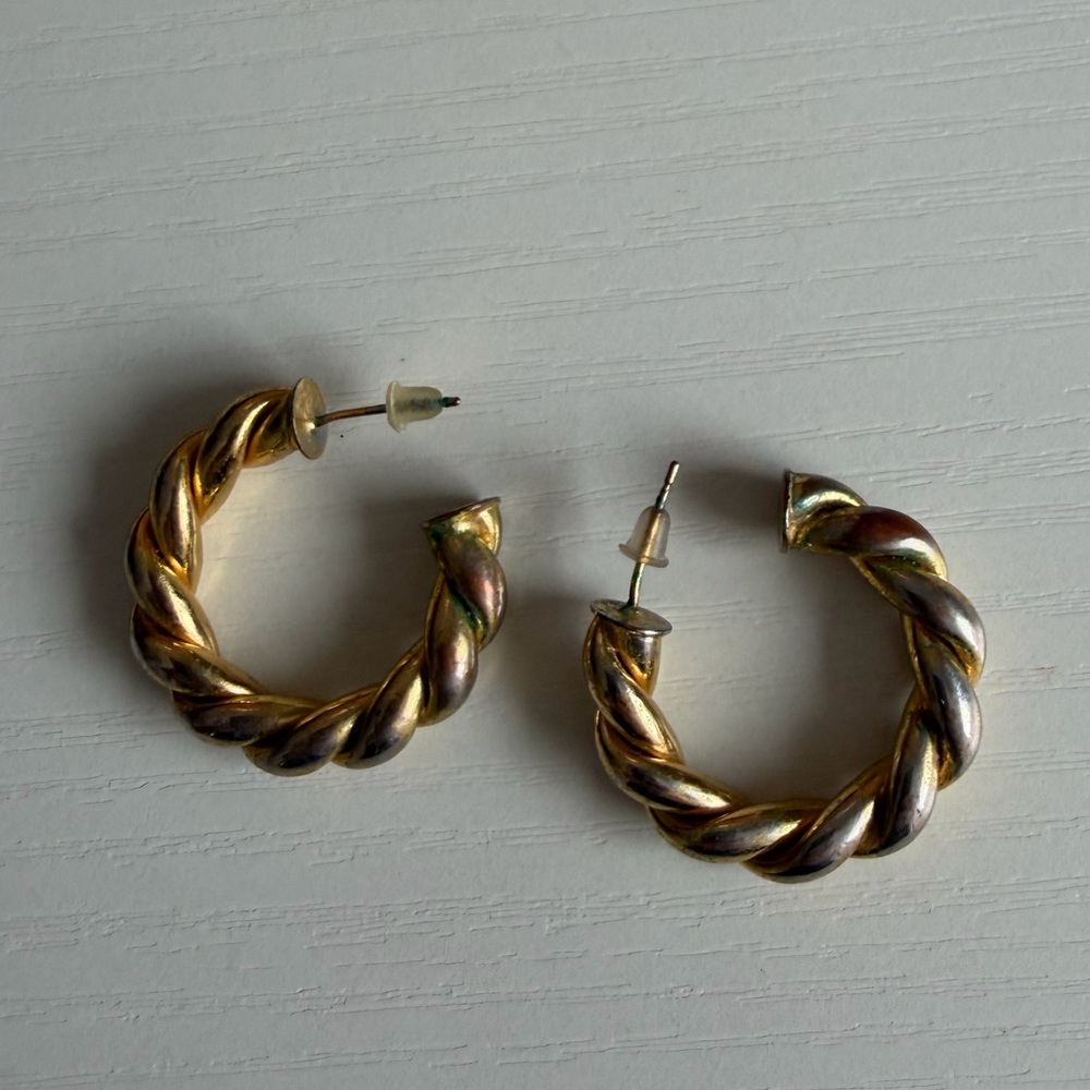 Elegant Twisted Gold Hoop Earrings